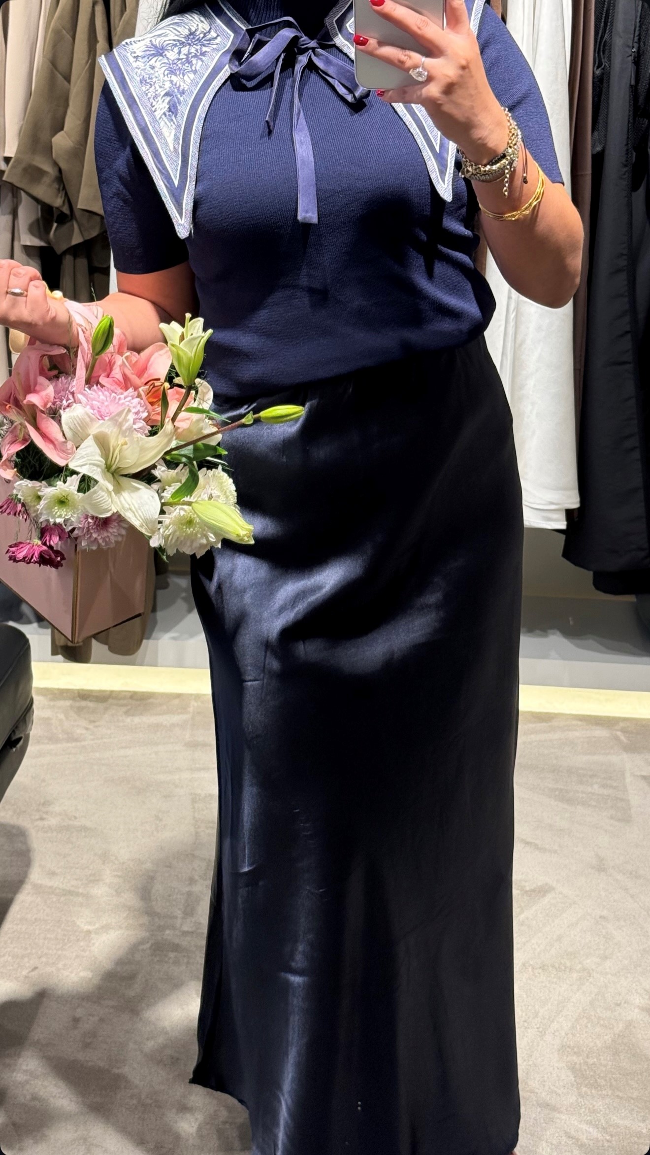 Lacivert Saten  Etek